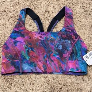 NWT Lululemon Power Through Bra Size 8 square dot
